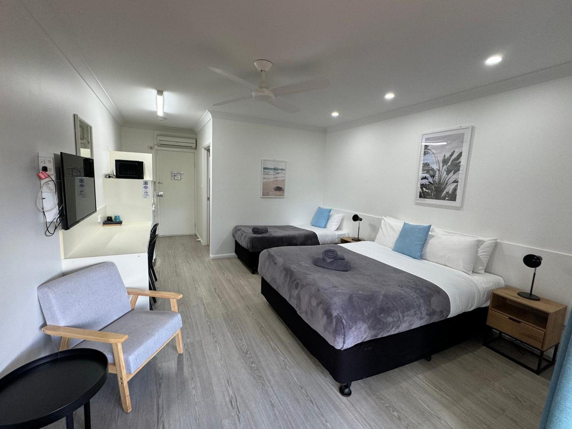 Mareeba Motor Inn Екстер'єр фото