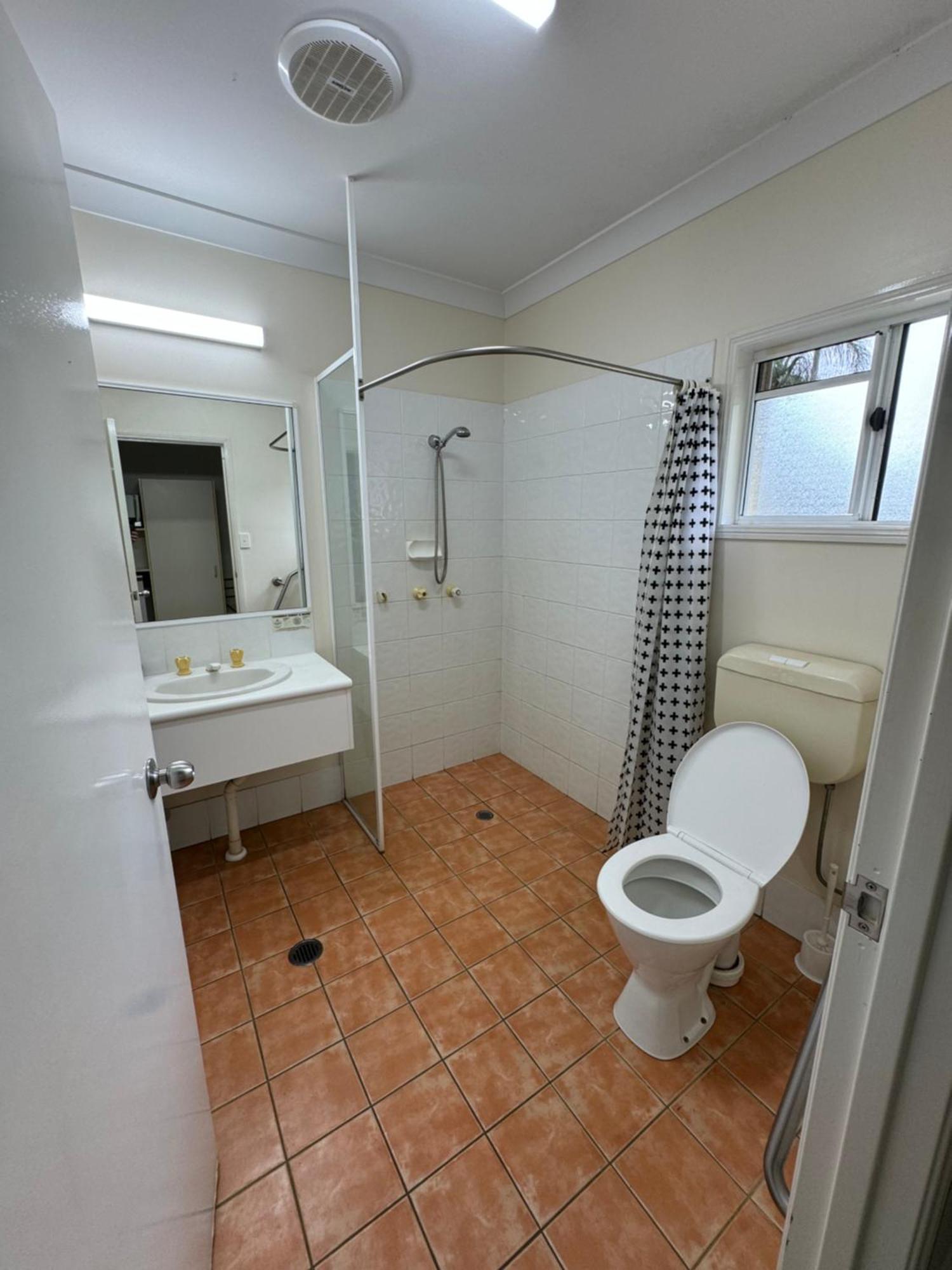 Mareeba Motor Inn Екстер'єр фото